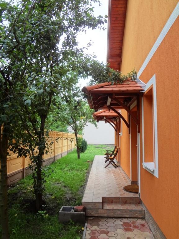 Horvath Apartmanhaz Orosháza Exteriör bild