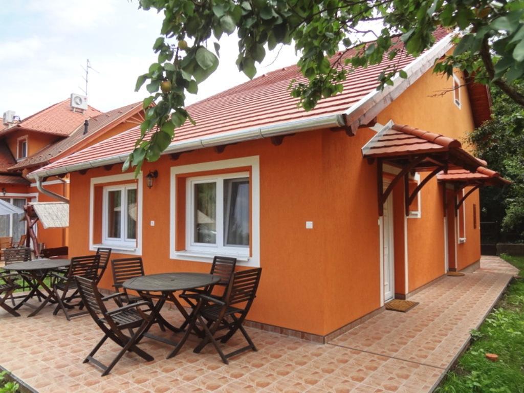Horvath Apartmanhaz Orosháza Exteriör bild