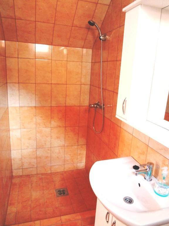 Horvath Apartmanhaz Orosháza Exteriör bild