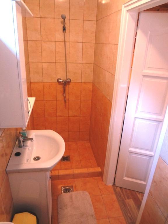 Horvath Apartmanhaz Orosháza Exteriör bild